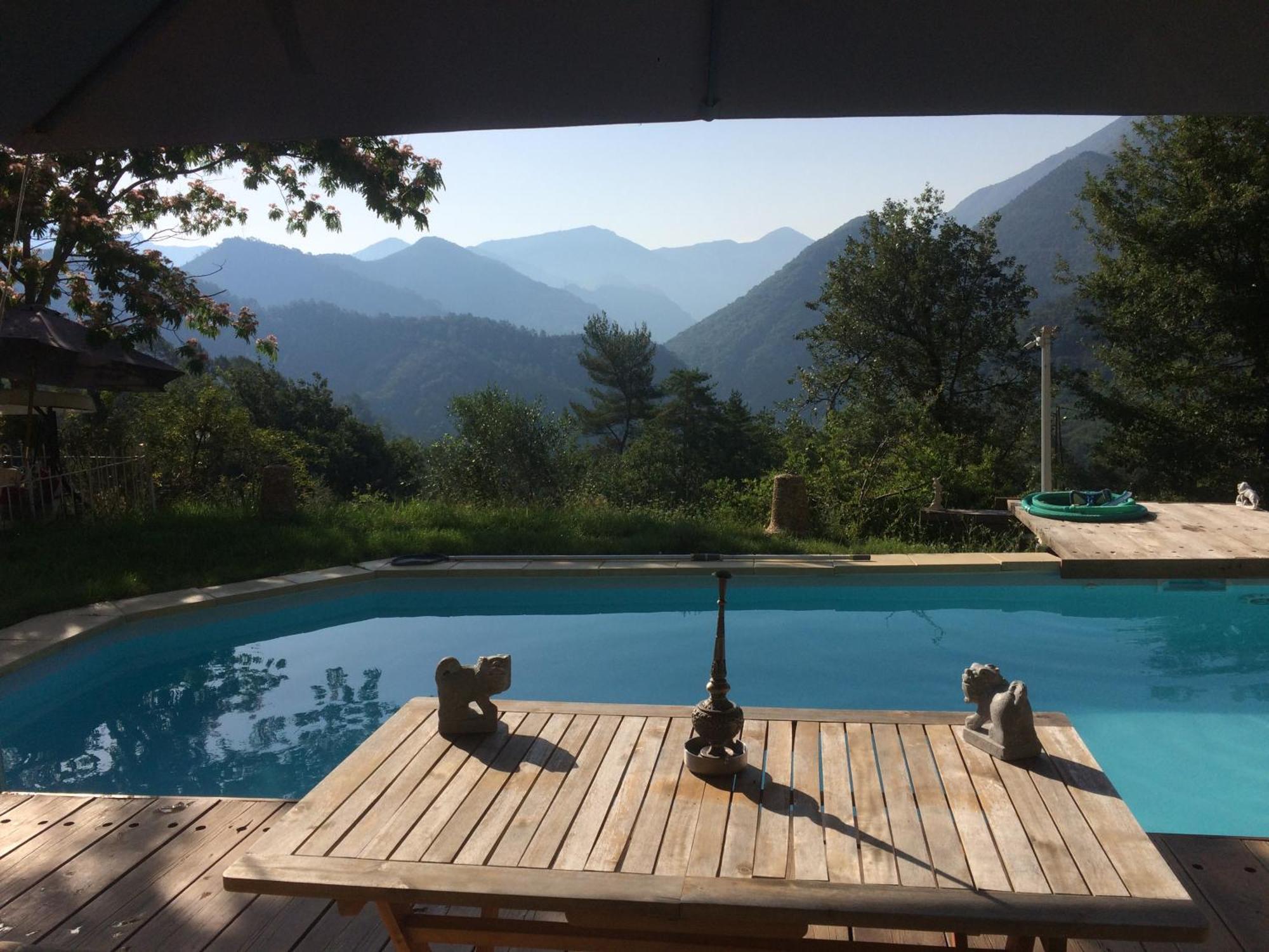 Villa Charlene Massoins Екстериор снимка