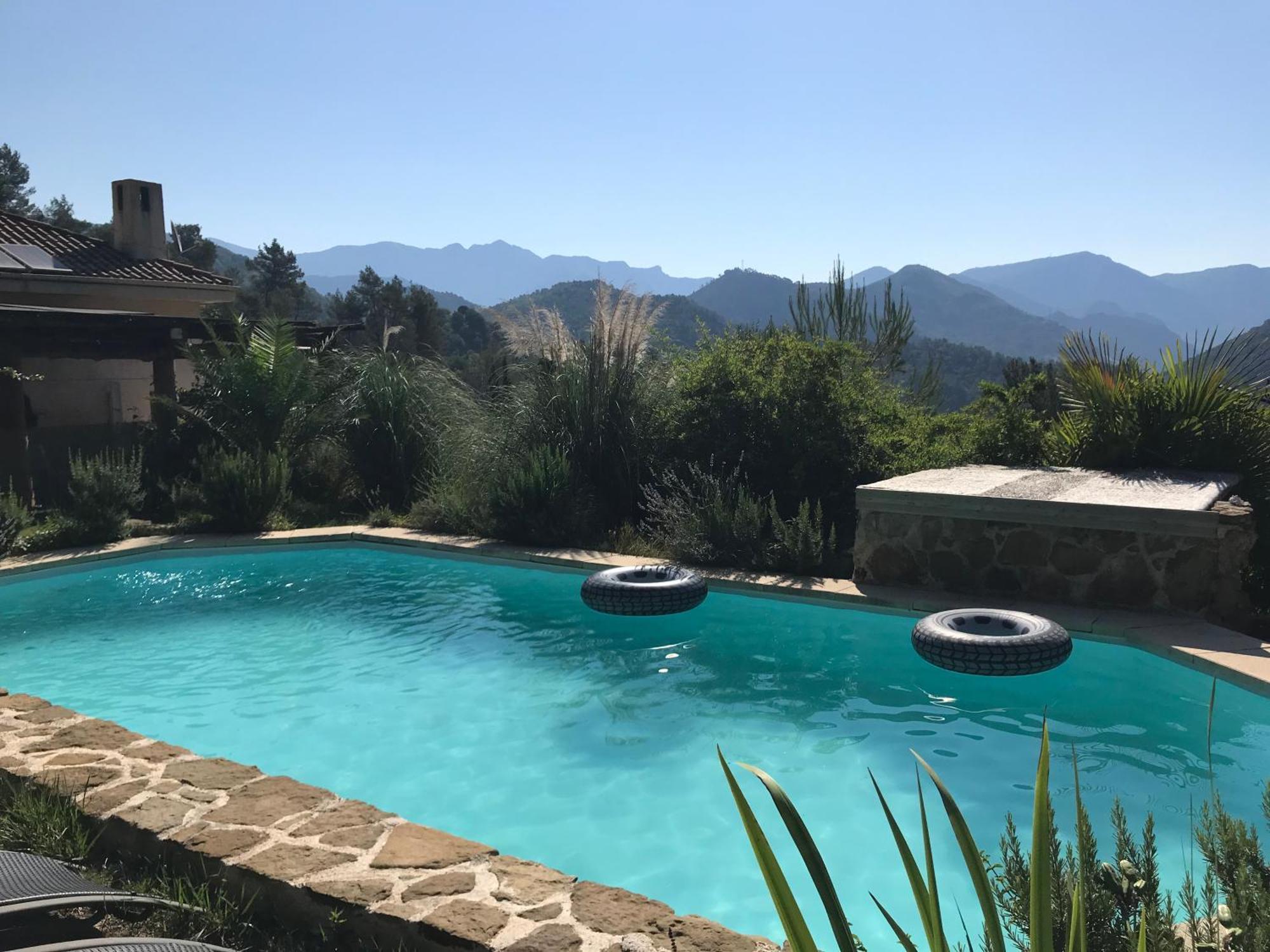 Villa Charlene Massoins Екстериор снимка